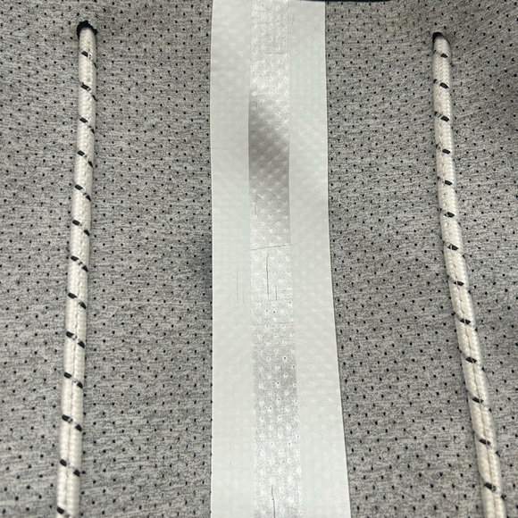 Haute Shore • Greyson Aspen Tote - Picture 6 of 6